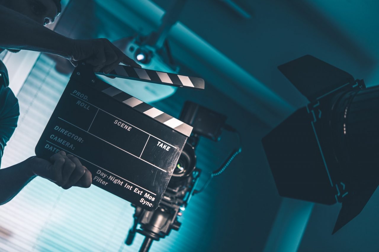 movie-clapper-board-in-action.jpg Cobalt Shadow 50ml - Imagem 1